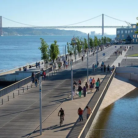 Apartment Luxury By Myplaceforyou, Very Quiet, Close To Time Out Market Lissabon