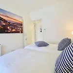 Luxury By Myplaceforyou, Very Quiet, Close To Time Out Market Lisbon