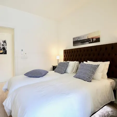 Luxury By Myplaceforyou, Very Quiet, Close To Time Out Market Apartament