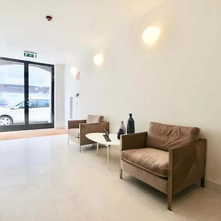 Luxury By Myplaceforyou, Very Quiet, Close To Time Out Market *