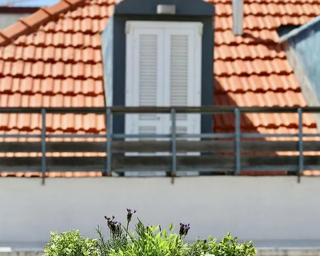 Apartment Luxury By Myplaceforyou, Very Quiet, Close To Time Out Market