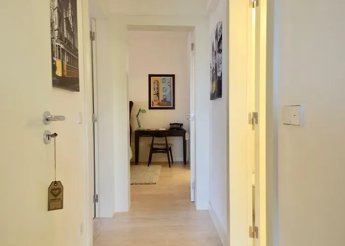 Luxury By Myplaceforyou, Very Quiet, Close To Time Out Market Lisbon